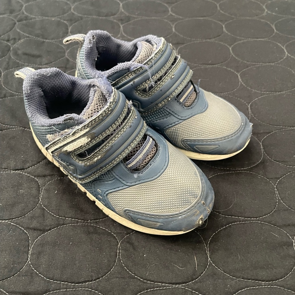 Kids Blue Sneakers size 10T